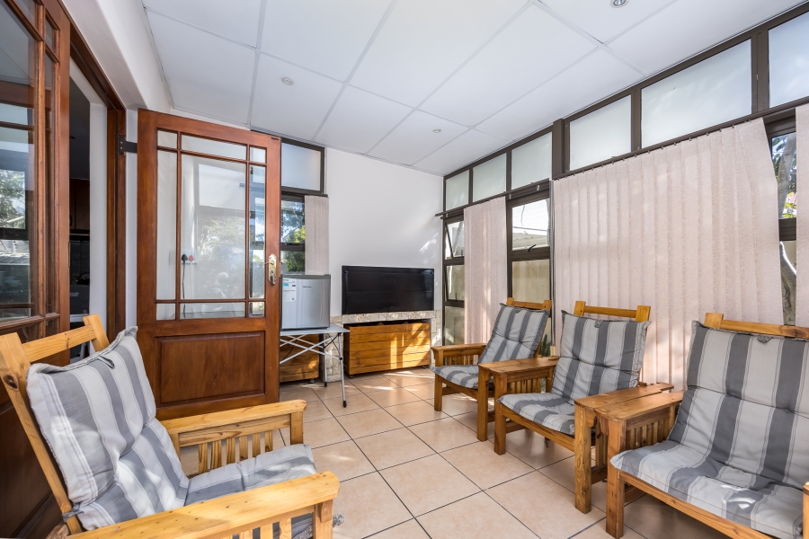 3 Bedroom Property for Sale in Graanendal Western Cape